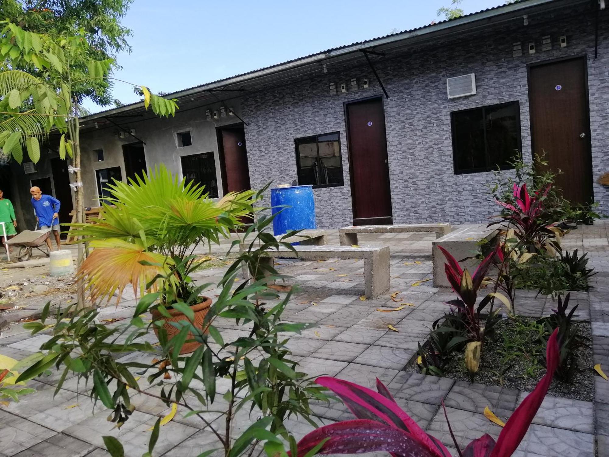 Хостел Katrina'S Dorm Tarlac City Екстер'єр фото